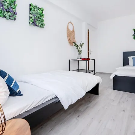 Forest Premium Balcony - Muelheim, Wi-fi, Netflix Mülheim an der Ruhr